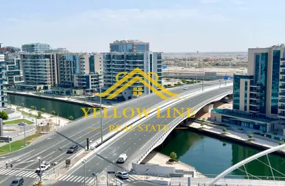 Apartment - 2 Bedrooms - 3 Bathrooms for rent in Al Dana - Al Raha Beach - Abu Dhabi