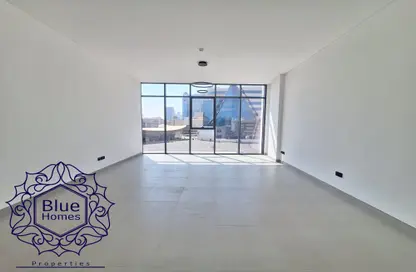 Apartment - 1 Bedroom - 2 Bathrooms for rent in Al Hamriya - Bur Dubai - Dubai