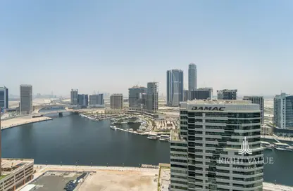 Apartment - 1 Bedroom - 1 Bathroom for sale in Reva Residences - Business Bay - Dubai