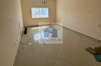 Apartment - 1 Bedroom - 2 Bathrooms for rent in Al Majaz 1 - Al Majaz - Sharjah