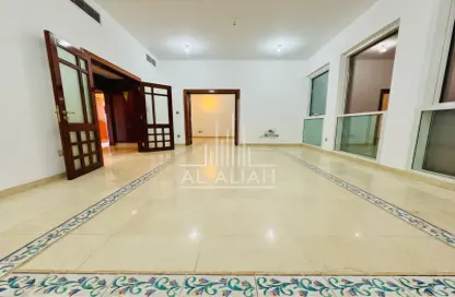 Apartment - 3 Bedrooms - 4 Bathrooms for rent in Corniche Road - Abu Dhabi