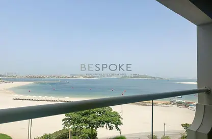 Apartment - 1 Bedroom - 2 Bathrooms for rent in Al Nabat - Shoreline Apartments - Palm Jumeirah - Dubai