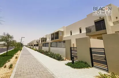 Townhouse - 4 Bedrooms - 4 Bathrooms for sale in Noor Townhouses - Town Square - Dubai