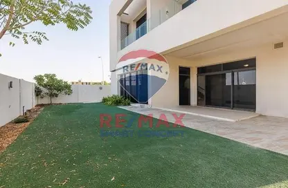 Villa - 4 Bedrooms - 6 Bathrooms for rent in West Yas - Yas Island - Abu Dhabi