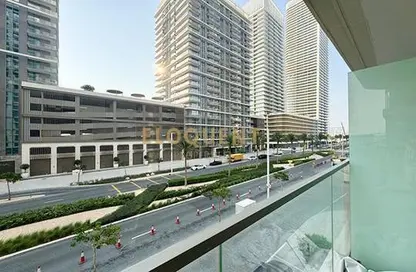 Apartment - 1 Bedroom - 1 Bathroom for sale in Marina Vista - EMAAR Beachfront - Dubai Harbour - Dubai