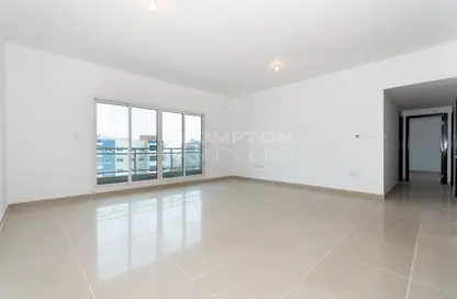 Apartment - 2 Bedrooms - 3 Bathrooms for sale in Tower 16 - Al Reef Downtown - Al Reef - Abu Dhabi