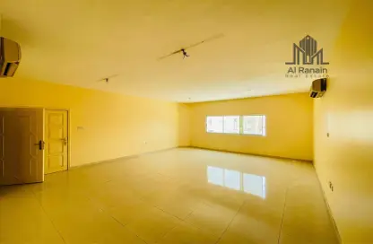 Apartment - 3 Bedrooms - 3 Bathrooms for rent in Al Zaafaran - Al Khabisi - Al Ain