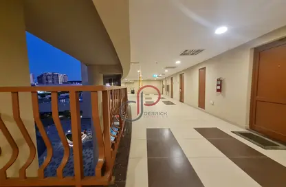 Apartment - Studio - 1 Bathroom for rent in Palm Views West - Palm Views - Palm Jumeirah - Dubai