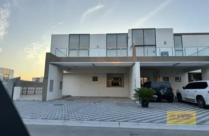 Villa - 4 Bedrooms - 6 Bathrooms for sale in The Fields - District 11 - Mohammed Bin Rashid City - Dubai