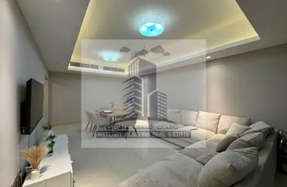 Apartment - 2 Bedrooms - 2 Bathrooms for rent in Gulfa Towers - Al Rashidiya 1 - Al Rashidiya - Ajman