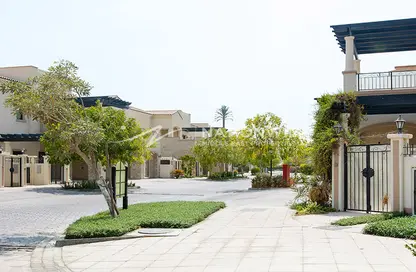 Townhouse - 3 Bedrooms - 3 Bathrooms for sale in Bloom Gardens - Al Salam Street - Abu Dhabi