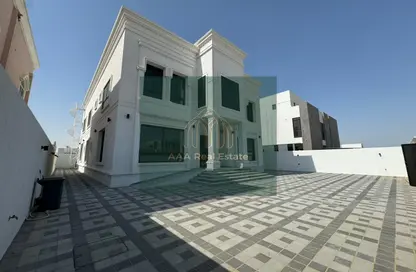 Villa - 6 Bedrooms for rent in Wadi Alshabak - Dubai