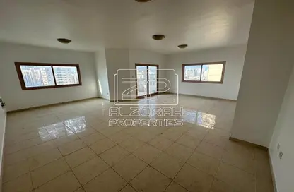 Apartment - 3 Bedrooms - 3 Bathrooms for sale in Lotus Tower - Al Qasimia - Sharjah