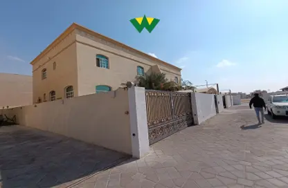 Villa - 4 Bedrooms - 6 Bathrooms for rent in Mohammed Villas 6 - Mohamed Bin Zayed City - Abu Dhabi