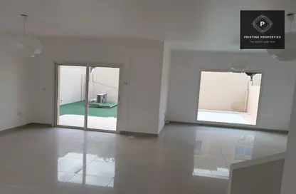 Villa - 5 Bedrooms - 6 Bathrooms for rent in Arabian Style - Al Reef Villas - Al Reef - Abu Dhabi