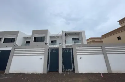 Villa - 3 Bedrooms - 4 Bathrooms for rent in Al Dhait South - Al Dhait - Ras Al Khaimah