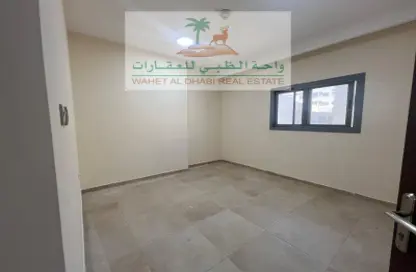 Apartment - 2 Bedrooms - 2 Bathrooms for rent in Al Naeem Building - Abu shagara - Sharjah