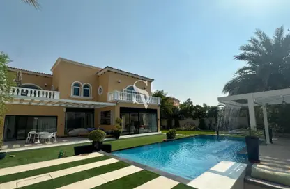 Villa - 5 Bedrooms - 6 Bathrooms for rent in Legacy - Jumeirah Park - Dubai