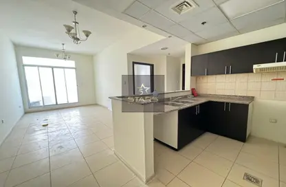 Apartment - 1 Bedroom - 1 Bathroom for sale in Mazaya 21 - Queue Point - Dubai Land - Dubai