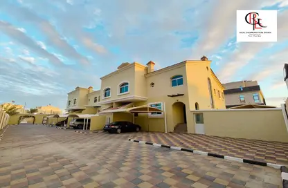 Villa - 4 Bedrooms - 6 Bathrooms for rent in Mohamed Bin Zayed Centre - Mohamed Bin Zayed City - Abu Dhabi