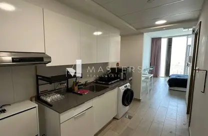 Apartment - Studio - 1 Bathroom for sale in Bloom Towers C - Bloom Towers - Jumeirah Village Circle - Dubai