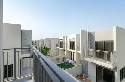 Townhouse - 3 Bedrooms - 4 Bathrooms for sale in Aurum Villas - Juniper - Damac Hills 2 - Dubai