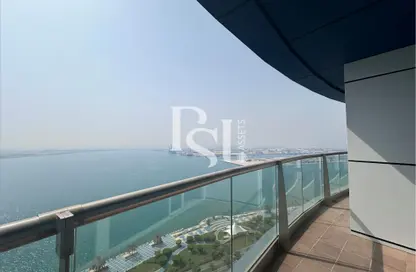 Apartment - 3 Bedrooms - 5 Bathrooms for rent in Al Reef Tower - Corniche Road - Abu Dhabi