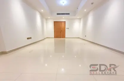 Apartment - 2 Bedrooms - 3 Bathrooms for rent in Al Ain Tower - Khalidiya Street - Al Khalidiya - Abu Dhabi