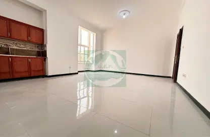 Apartment - Studio - 1 Bathroom for rent in Khalifa City A Villas - Khalifa City A - Khalifa City - Abu Dhabi