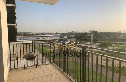 Apartment - 1 Bathroom for rent in Waters Edge - Yas Island - Abu Dhabi