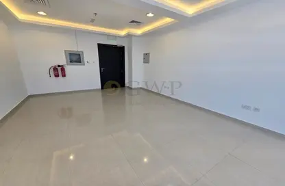 Office Space - Studio - 2 Bathrooms for rent in Tamani Art Tower - Business Bay - Dubai