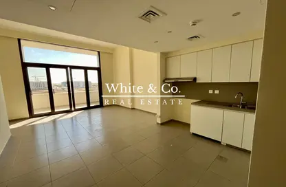 Apartment - 2 Bedrooms - 2 Bathrooms for rent in Warda Apartments 2A - Warda Apartments - Town Square - Dubai