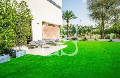 Villa - 5 Bedrooms - 7 Bathrooms for sale in Whitefield 2 - Whitefield - DAMAC Hills - Dubai