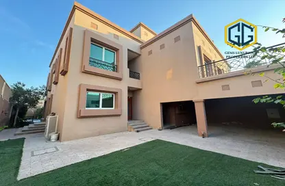 Villa - 5 Bedrooms - 6 Bathrooms for rent in Jumeirah 3 Villas - Jumeirah 3 - Jumeirah - Dubai