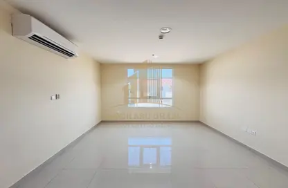 Apartment - 2 Bedrooms - 2 Bathrooms for rent in Al Ameriya - Al Jimi - Al Ain