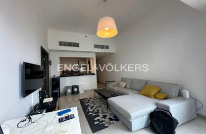 Apartment - 1 Bedroom - 2 Bathrooms for rent in Silverene Tower B - Silverene - Dubai Marina - Dubai