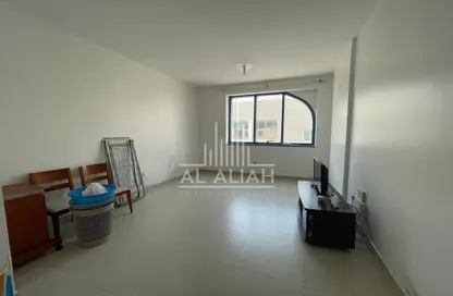 Apartment - 2 Bedrooms - 2 Bathrooms for rent in Al Danah - Abu Dhabi