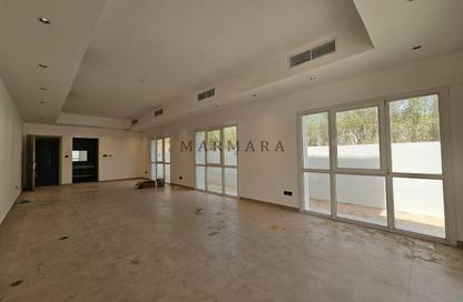 Villa - 7 Bedrooms for rent in Umm Suqeim 2 Villas - Umm Suqeim 2 - Umm Suqeim - Dubai