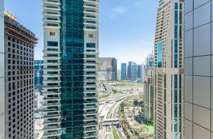 Apartment - 1 Bedroom - 2 Bathrooms for sale in Marina Pinnacle - Dubai Marina - Dubai