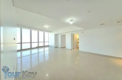 Apartment - 3 Bedrooms - 4 Bathrooms for rent in Etihad Tower 2 - Etihad Towers - Corniche Road - Abu Dhabi