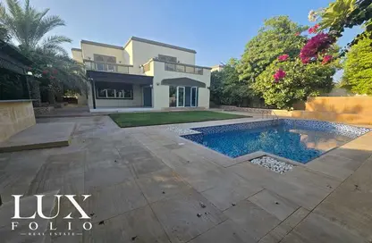 Villa - 4 Bedrooms - 5 Bathrooms for rent in Regional - Jumeirah Park - Dubai