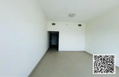 Apartment - 2 Bedrooms - 4 Bathrooms for rent in Corniche Tower - Ajman Corniche Road - Ajman