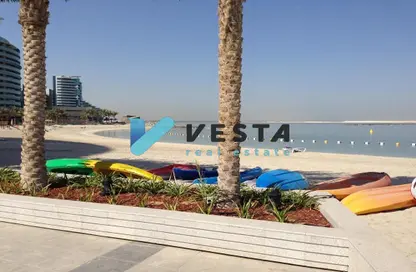 Apartment - 2 Bedrooms - 3 Bathrooms for sale in Al Sana 1 - Al Muneera - Al Raha Beach - Abu Dhabi