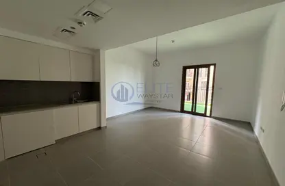 Apartment - 1 Bedroom - 1 Bathroom for sale in Zahra Breeze Apartments 4A - Zahra Breeze Apartments - Town Square - Dubai