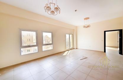 Apartment - 1 Bedroom - 2 Bathrooms for rent in Al Thamam 13 - Al Thamam - Remraam - Dubai