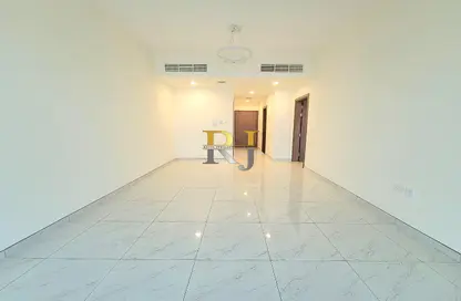 Apartment - 1 Bedroom - 2 Bathrooms for rent in Mankhool Building - Mankhool - Bur Dubai - Dubai