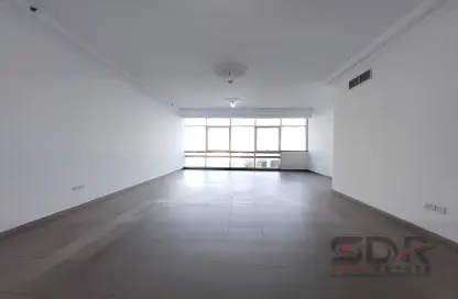 Apartment - 3 Bedrooms - 4 Bathrooms for rent in Pearl Tower - Electra Street - Abu Dhabi