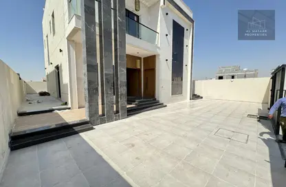 Villa - 3 Bedrooms - 5 Bathrooms for sale in Al Yasmeen 1 - Al Yasmeen - Ajman