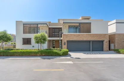 Villa - 5 Bedrooms - 3 Bathrooms for sale in Sobha Hartland Villas - Phase II - Sobha Hartland - Mohammed Bin Rashid City - Dubai