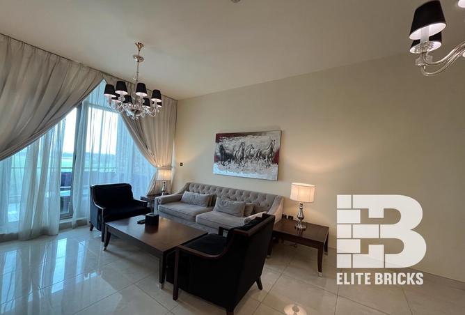 Apartment - 2 Bedrooms - 3 Bathrooms for rent in The Polo Residence - Meydan Avenue - Meydan - Dubai